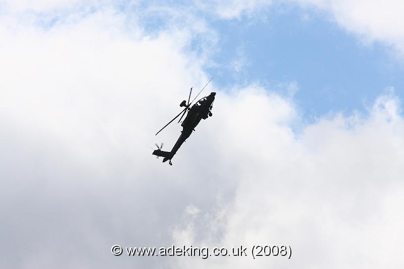 IMG_8281.JPG - Apache Attack Helicopter